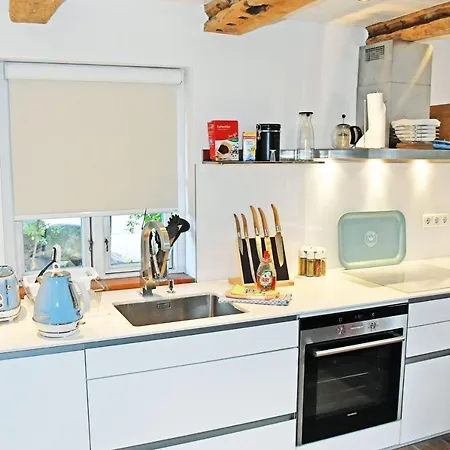 Neu Angeboten Moenchguter U Reetdach Mit Kamin Holiday home Gager