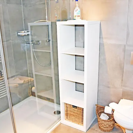 Holiday home Neu Angeboten Moenchguter U Reetdach Mit Kamin