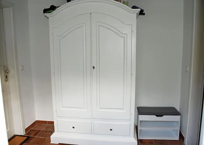 Neu Angeboten Moenchguter U Reetdach Mit Kamin