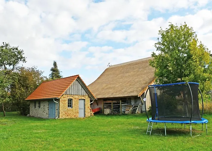 Dom wakacyjny Neu Angeboten Moenchguter U Reetdach Mit Kamin Gager